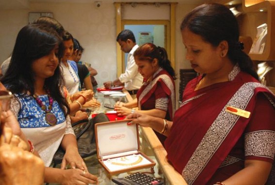 Akshay Tritiya celebrated in Tripura: Buyers crowded in jewellery shops